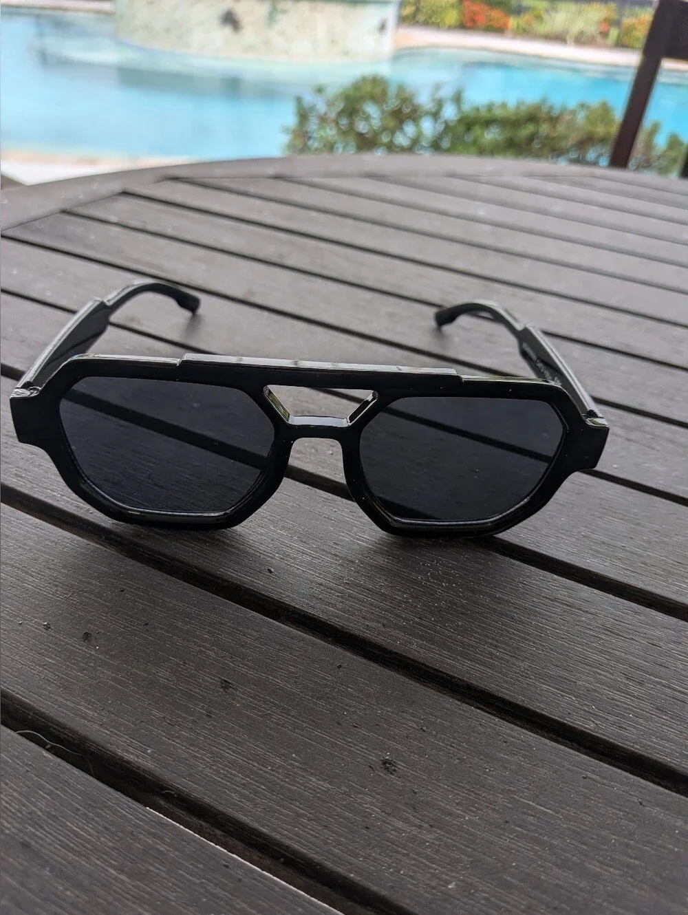 Black Modern Aviator Women's Sunglasses - European Style